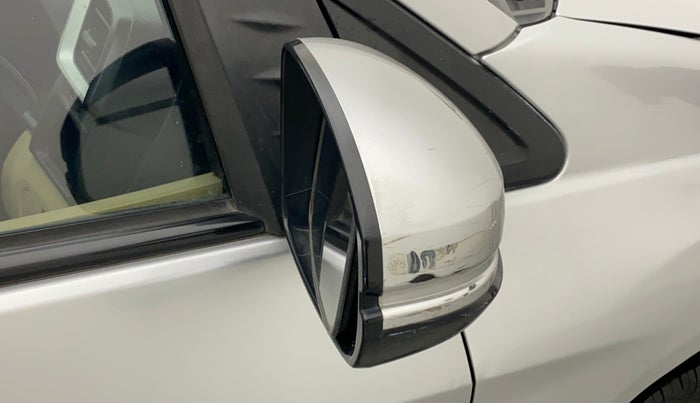 2016 Honda Amaze 1.2L I-VTEC S, Petrol, Manual, 53,617 km, Right rear-view mirror - Mirror motor not working