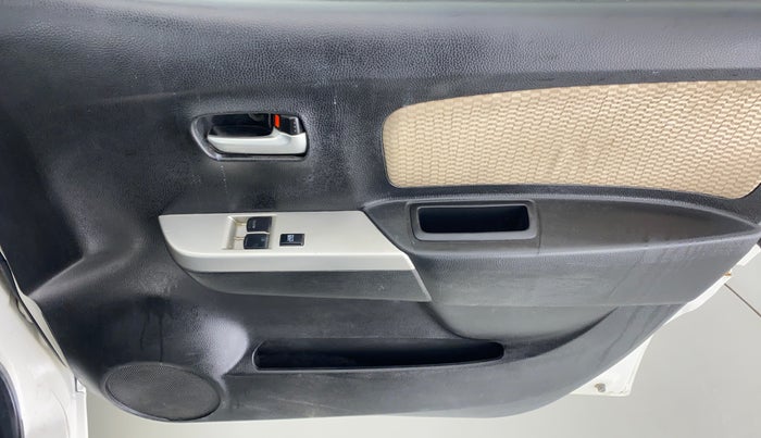 2018 Maruti Wagon R 1.0 LXI CNG, CNG, Manual, 26,783 km, Driver Side Door Panels Control