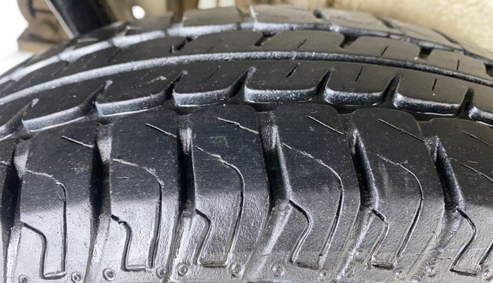 2018 Maruti Wagon R 1.0 LXI CNG, CNG, Manual, 26,783 km, Right Rear Tyre Tread