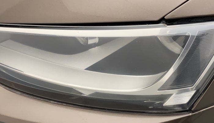 2014 Volkswagen Jetta COMFORTLINE TDI, Diesel, Manual, 1,20,112 km, Left headlight - Faded