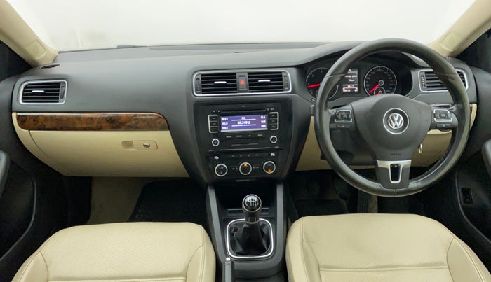2014 Volkswagen Jetta COMFORTLINE TDI, Diesel, Manual, 1,20,112 km, Dashboard