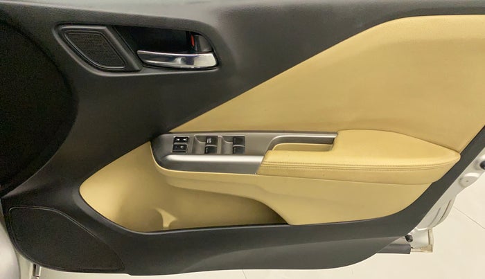 2016 Honda City 1.5L I-VTEC VX CVT, Petrol, Automatic, 92,419 km, Driver Side Door Panels Control
