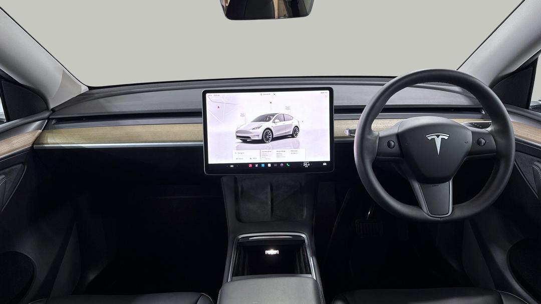 2023 Tesla Model Y Rear-wheel Drive, Automatic, 39138 km, Dashboard View