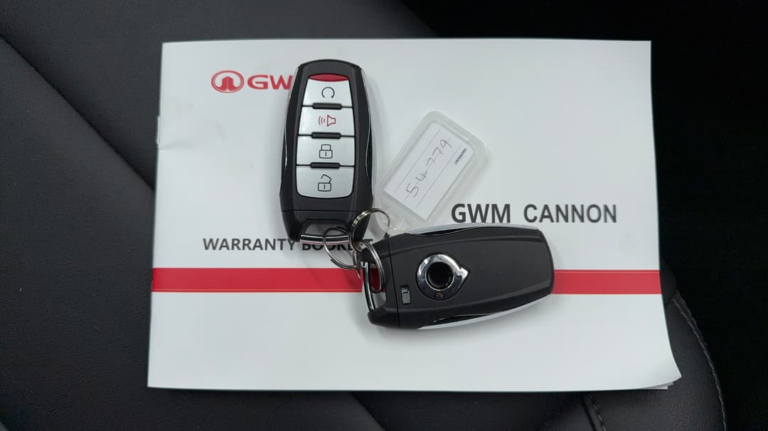 2025 GWM Cannon Premium (4x4), Automatic, 14242 km, Key Close-up