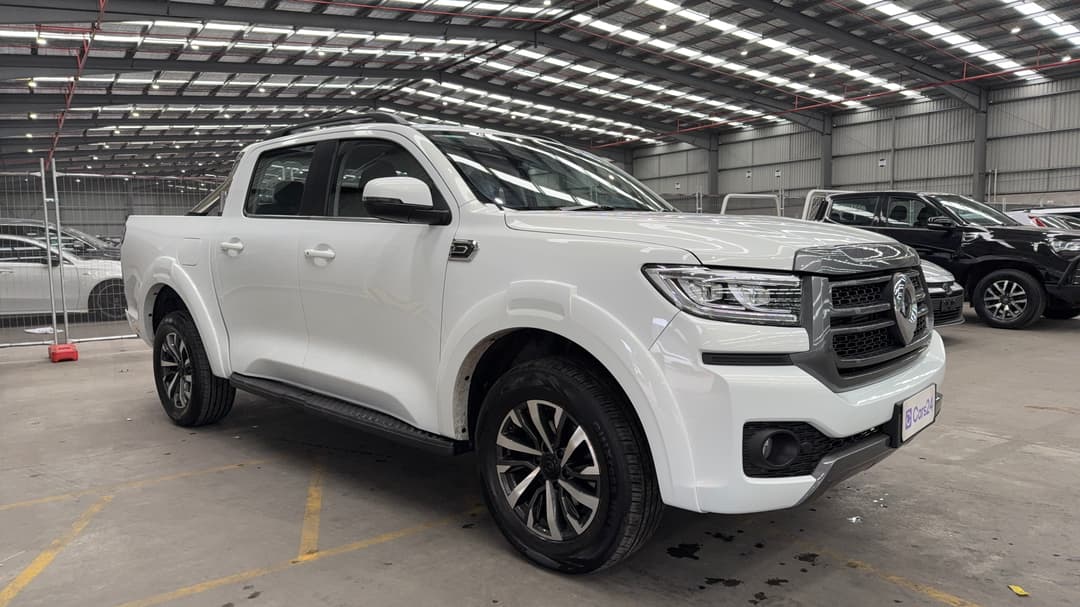 2025 GWM Cannon Premium (4x4), Automatic, 14242 km, Right Front Diagonal (45- Degree) View