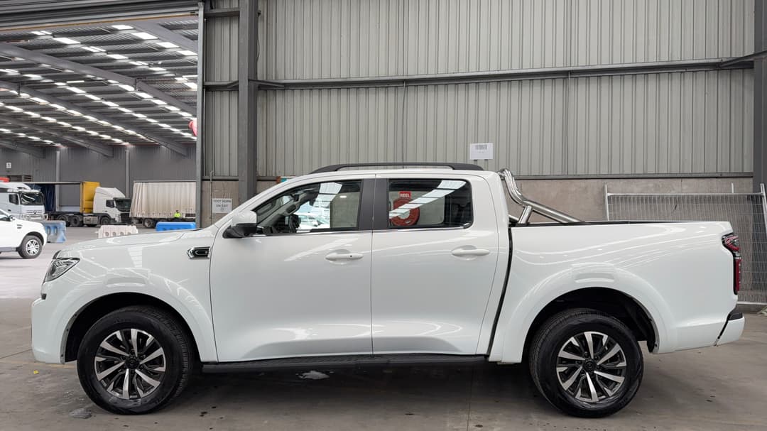 2025 GWM Cannon Premium (4x4), Automatic, 14242 km, Left Side View