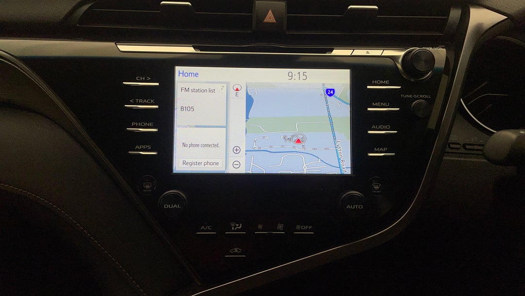 2019 Toyota Camry Ascent Sport, Automatic, 48517 km, Infotainment System