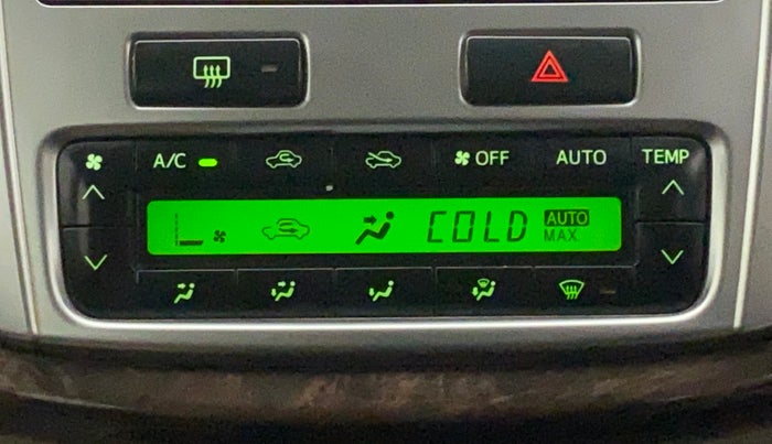 2015 Toyota Innova 2.5 VX 7 STR, Diesel, Manual, 1,20,649 km, Automatic Climate Control