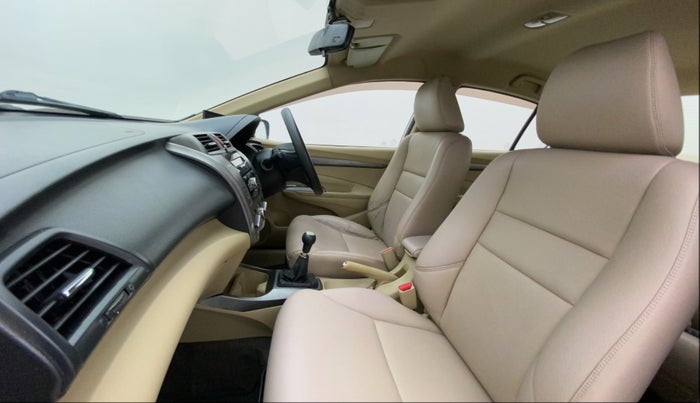 2012 Honda City 1.5L I-VTEC V MT, Petrol, Manual, 1,16,738 km, Right Side Front Door Cabin