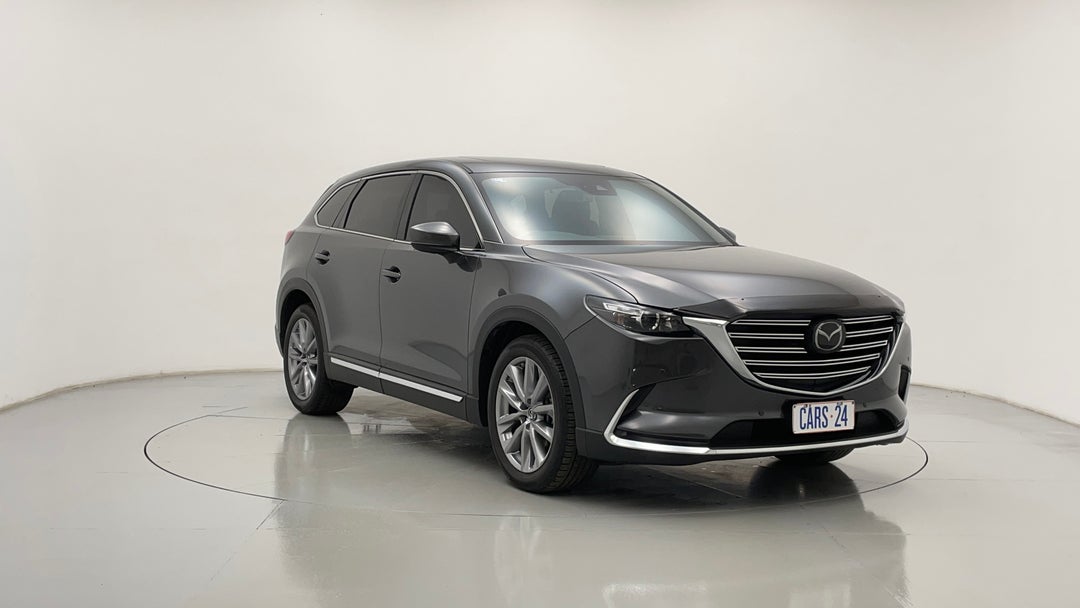 Right Front Diagonal (45- Degree) View