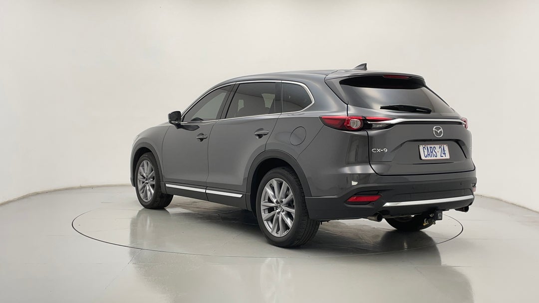 Left Back Diagonal (45- Degree) View