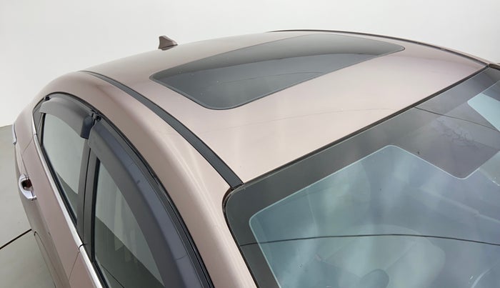 2018 Hyundai Verna 1.6 SX VTVT AT (O), Petrol, Automatic, 26,130 km, Roof/Sunroof View