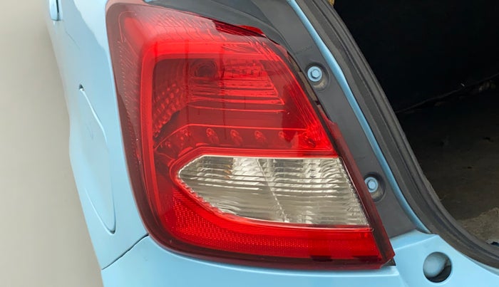 2014 Datsun Go D, Petrol, Manual, 97,917 km, Left tail light - Reverse gear light not functional
