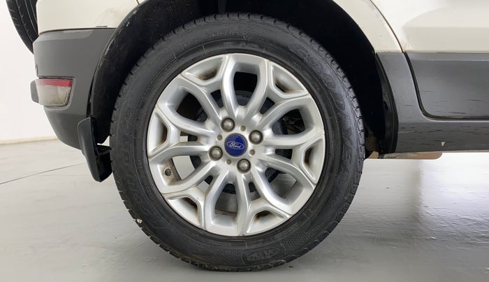 2015 Ford Ecosport TITANIUM 1.5L PETROL, CNG, Manual, 42,516 km, Right Rear Wheel