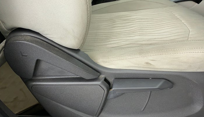 2015 Ford Ecosport TITANIUM 1.5L PETROL, CNG, Manual, 42,516 km, Driver Side Adjustment Panel