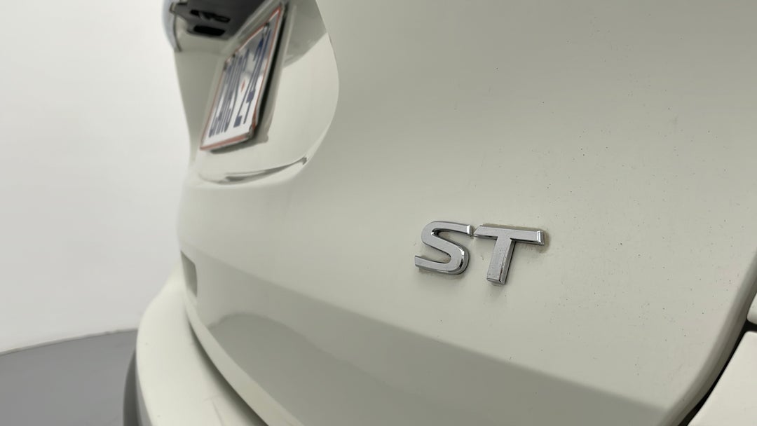 Badge (Boot Right Side)