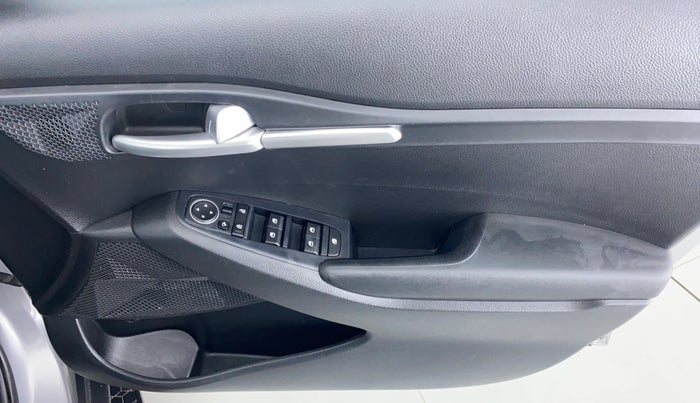 2020 KIA SELTOS HTK PLUS 1.5 PETROL, Petrol, Manual, 6,436 km, Driver Side Door Panels Control