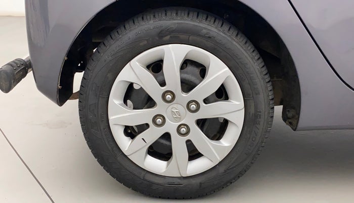 2018 Hyundai Eon MAGNA +, Petrol, Manual, 21,435 km, Right Rear Wheel