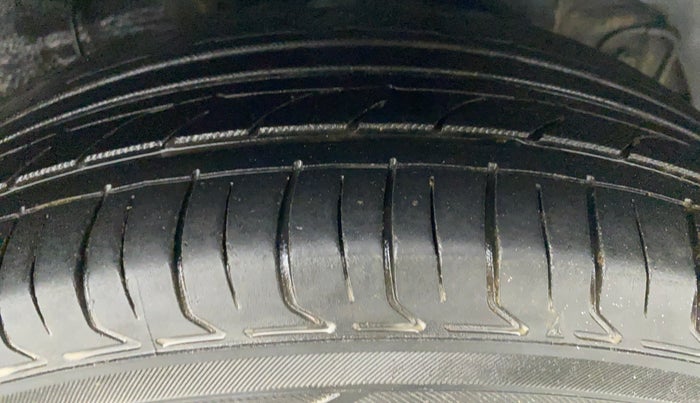 2018 Hyundai Elite i20 MAGNA EXECUTIVE 1.2, CNG, Manual, 78,662 km, Left Rear Tyre Tread