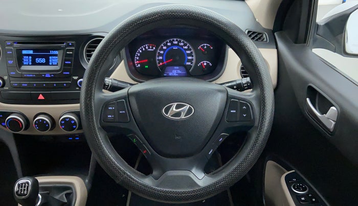 2015 Hyundai Grand i10 SPORTZ 1.2 KAPPA VTVT, Petrol, Manual, 18,536 km, Steering Wheel Close Up