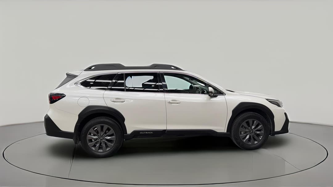 2023 Subaru Outback AWD, Automatic, 40005 km, Right Side View