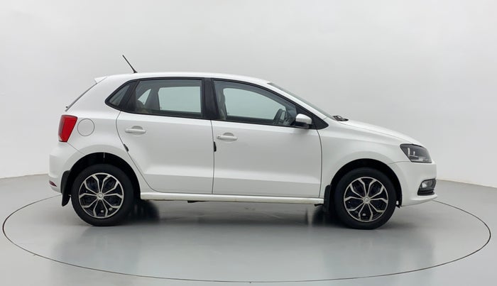 2018 Volkswagen Polo COMFORTLINE 1.0 PETROL, Petrol, Manual, 57,682 km, Right Side View