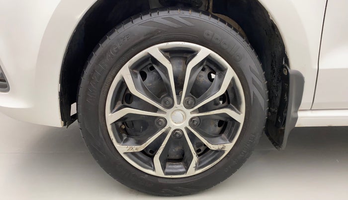 2018 Volkswagen Polo COMFORTLINE 1.0 PETROL, Petrol, Manual, 57,682 km, Left Front Wheel