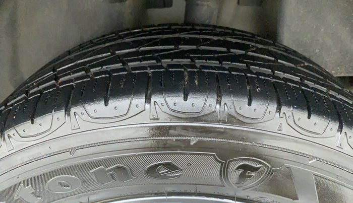 2018 Jeep Compass LIMITED 2.0 4*4, Diesel, Manual, 74,444 km, Left Rear Tyre Tread