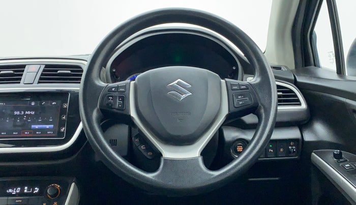 2017 Maruti S Cross ZETA 1.3, Diesel, Manual, 88,196 km, Steering Wheel Close Up