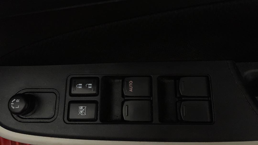2018 Suzuki Swift Gl (qld), Automatic, 107033 km, Drivers Side Door Panel Controls