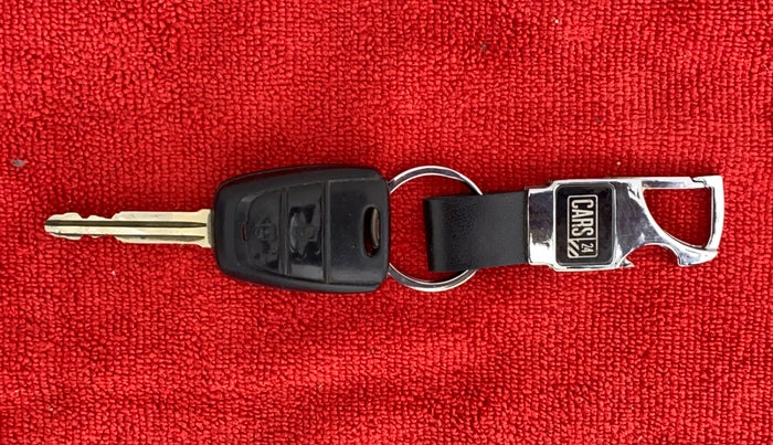 2015 Hyundai Grand i10 SPORTZ 1.2 KAPPA VTVT, Petrol, Manual, 89,563 km, Key Close Up