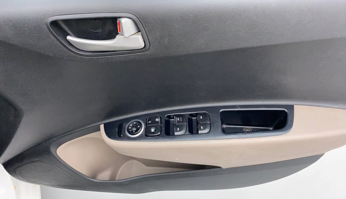 2015 Hyundai Grand i10 SPORTZ 1.2 KAPPA VTVT, Petrol, Manual, 89,563 km, Driver Side Door Panels Control