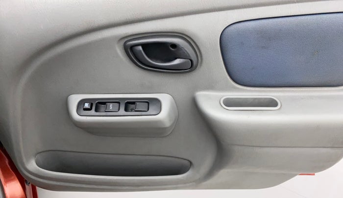 2012 Maruti Alto K10 VXI, Petrol, Manual, 64,767 km, Driver Side Door Panels Control
