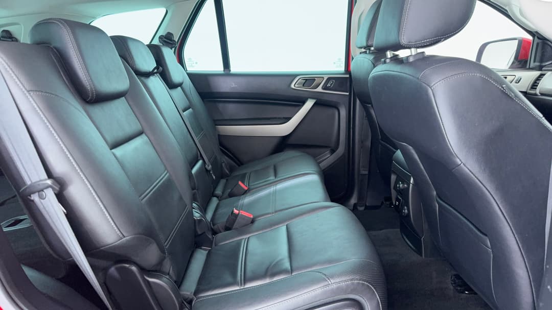 2021 Ford Everest Trend (4WD), Automatic, 123395 km, Right Side Rear Door Cabin View
