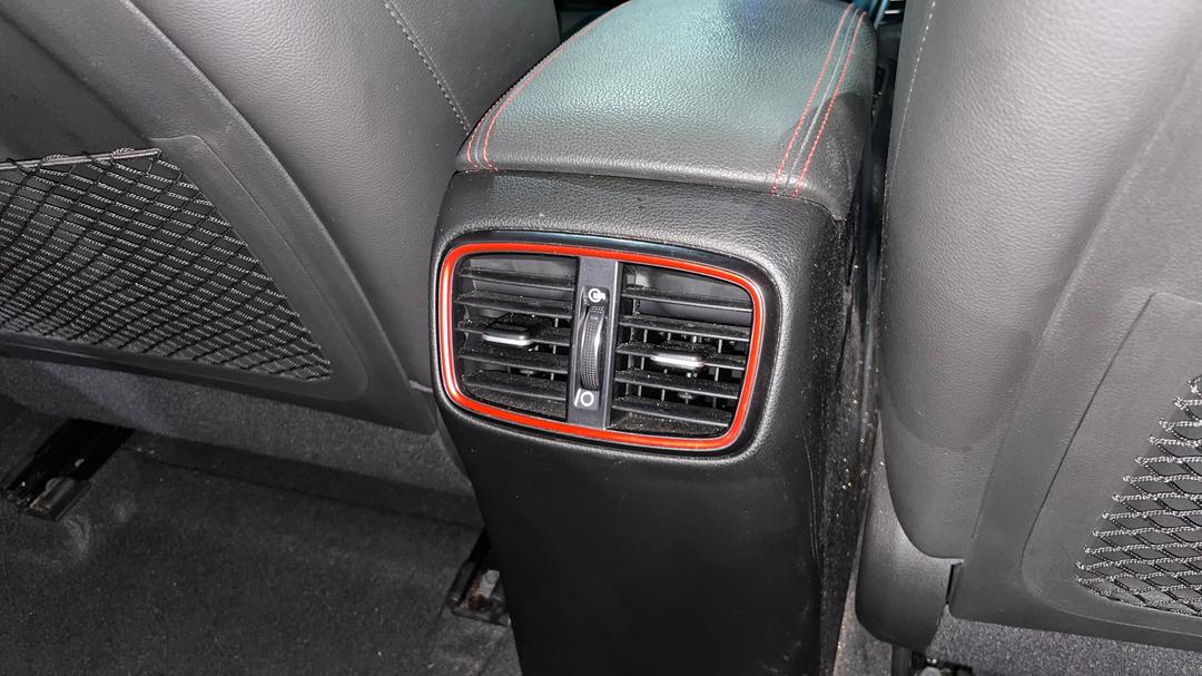 2020 Hyundai i30 N Line, Manual, 39033 km, Rear A/C Vent