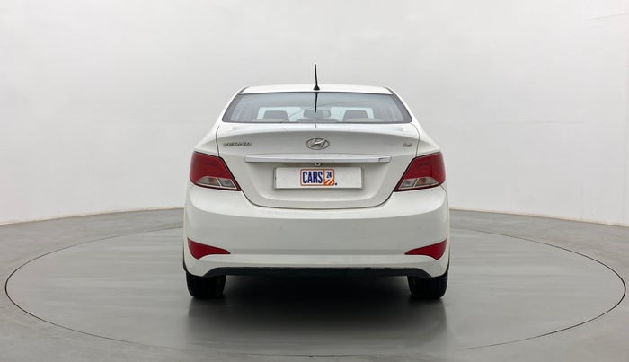 2015 Hyundai Verna FLUIDIC 4S 1.6 VTVT S(O), Petrol, Manual, 1,05,210 km, Back/Rear