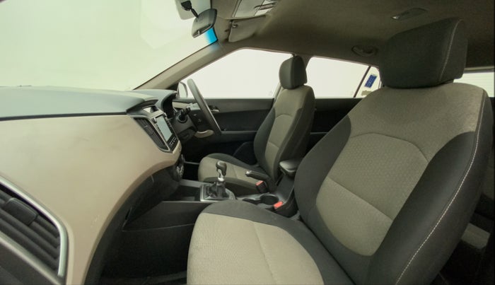 2016 Hyundai Creta SX PLUS 1.6 PETROL, Petrol, Manual, 89,089 km, Right Side Front Door Cabin