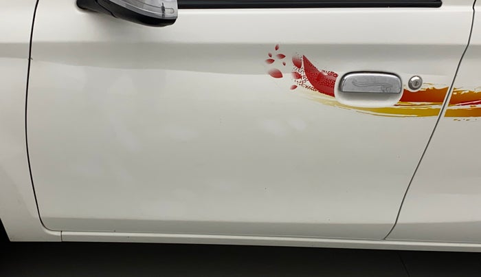 2017 Maruti Alto 800 LXI, Petrol, Manual, 20,992 km, Front passenger door - Graphic sticker