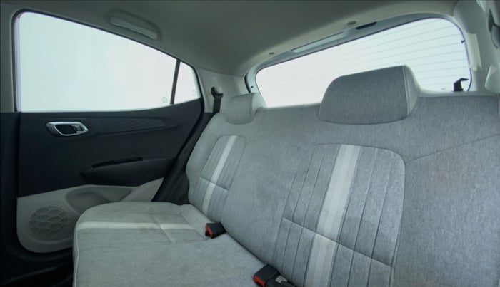 2020 Hyundai GRAND I10 NIOS SPORTZ PETROL, Petrol, Manual, 14,034 km, Right Side Rear Door Cabin