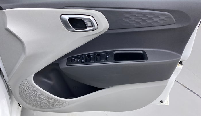 2020 Hyundai GRAND I10 NIOS SPORTZ PETROL, Petrol, Manual, 14,034 km, Driver Side Door Panels Control