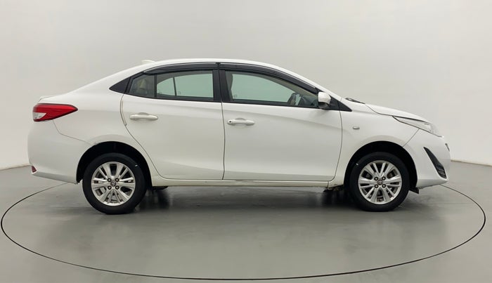 2020 Toyota YARIS J CVT, Petrol, Automatic, 38,804 km, Right Side View