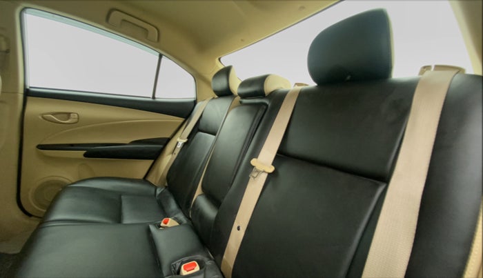 2020 Toyota YARIS J CVT, Petrol, Automatic, 38,804 km, Right Side Rear Door Cabin