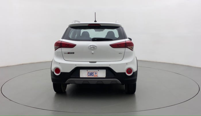 2017 Hyundai i20 Active 1.2 SX, Petrol, Manual, 26,063 km, Back/Rear