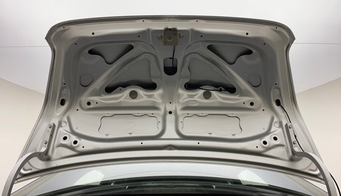 2011 Toyota Etios G, Petrol, Manual, 65,261 km, Boot Door Open