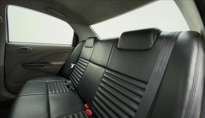 2011 Toyota Etios G, Petrol, Manual, 65,261 km, Right Side Rear Door Cabin