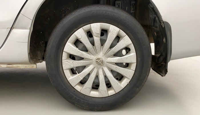 2011 Toyota Etios G, Petrol, Manual, 65,261 km, Left Rear Wheel