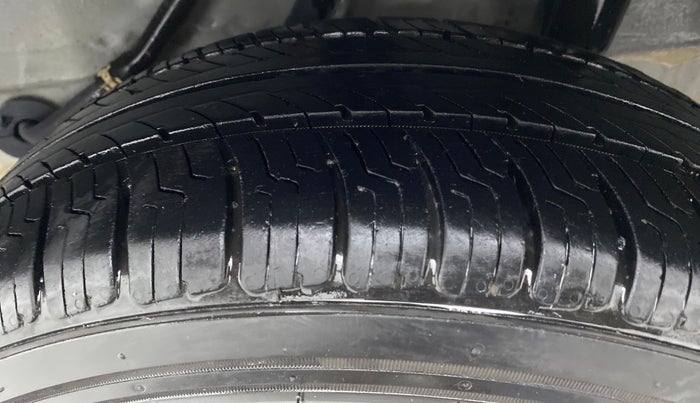 2015 Honda Brio 1.2 S MT I VTEC, Petrol, Manual, 76,413 km, Left Rear Tyre Tread