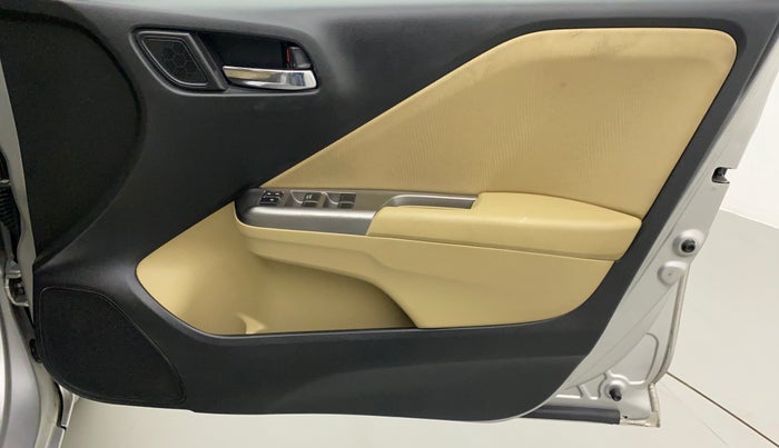 2016 Honda City 1.5L I-VTEC V MT, Petrol, Manual, 48,949 km, Driver Side Door Panels Control