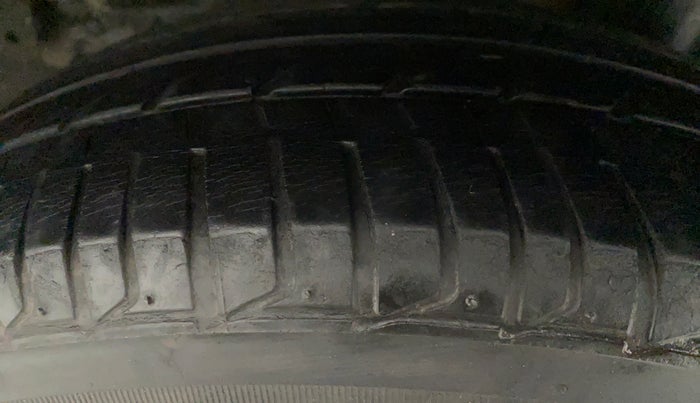 2016 Honda City 1.5L I-VTEC V MT, Petrol, Manual, 48,949 km, Right Front Tyre Tread
