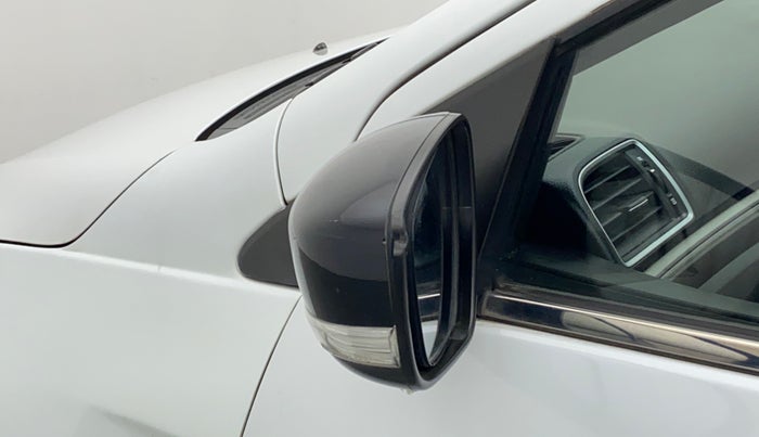 2020 Maruti Ciaz S 1.5 MT PETROL, Petrol, Manual, 42,676 km, Left rear-view mirror - Mirror motor not working